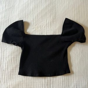 H&M BLACK PUFF SLEEVE CROP TOP - SIZE S